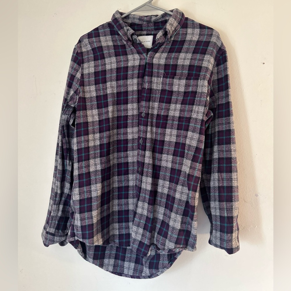 American Eagle M Purple/Blue Plaid Shirt